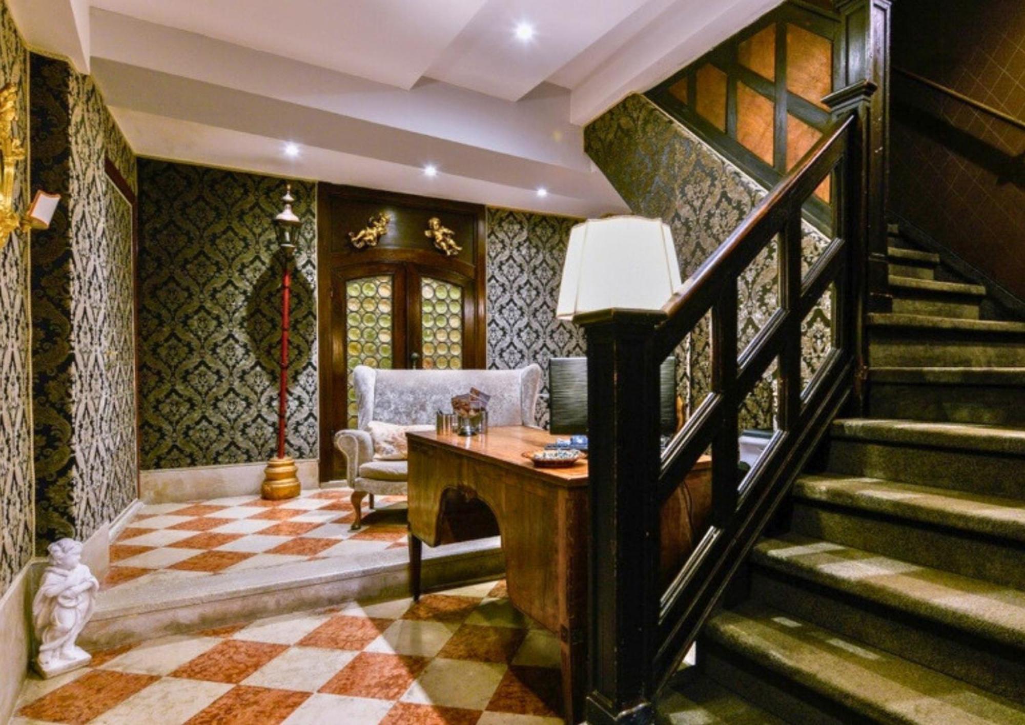 Ai Cherubini 3* Venedig